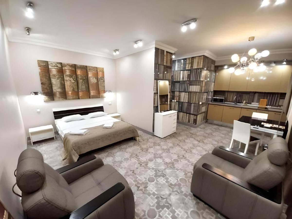Inn Home Apartments in Kiev Center Buitenkant foto
