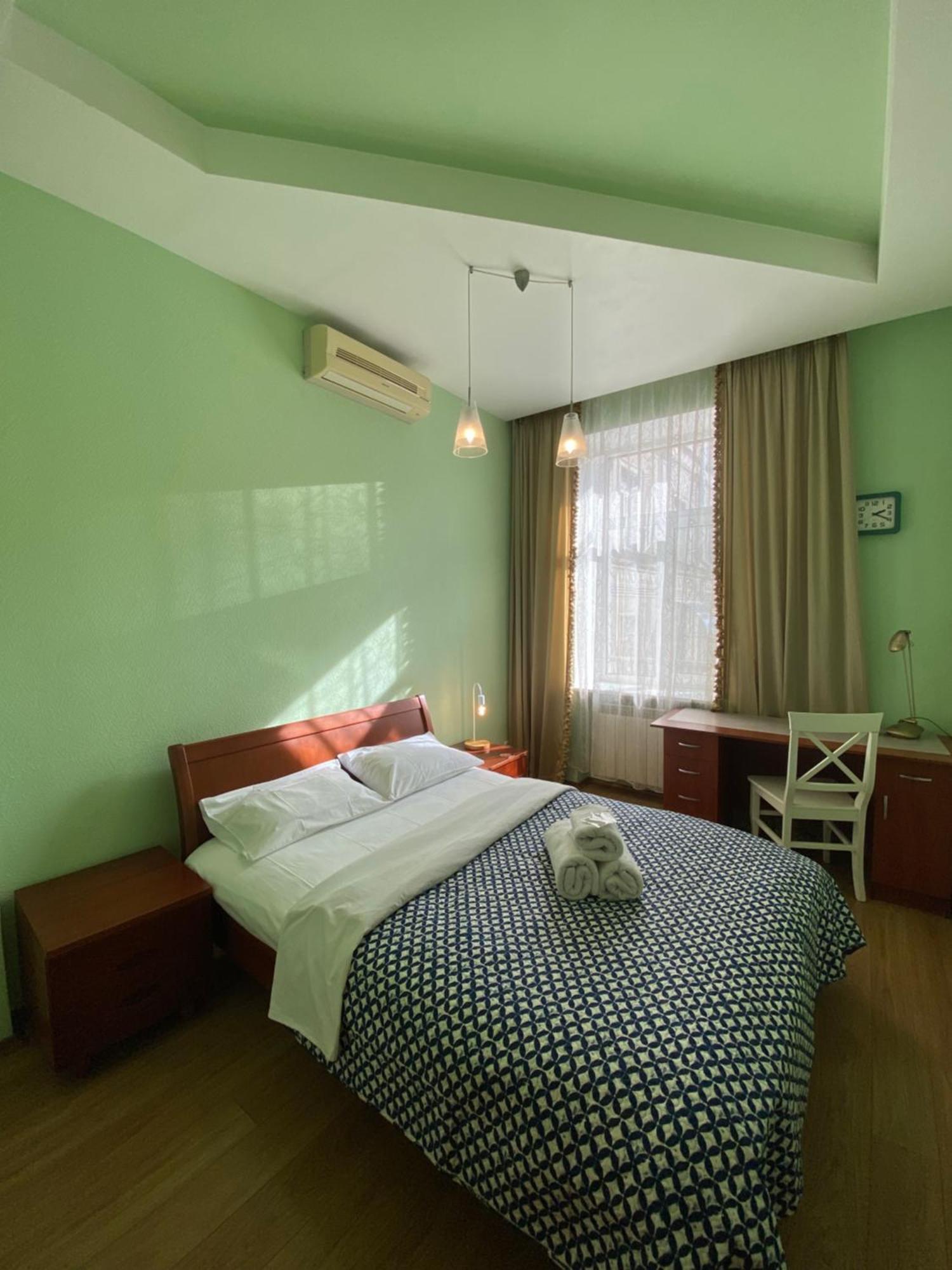 Inn Home Apartments in Kiev Center Buitenkant foto