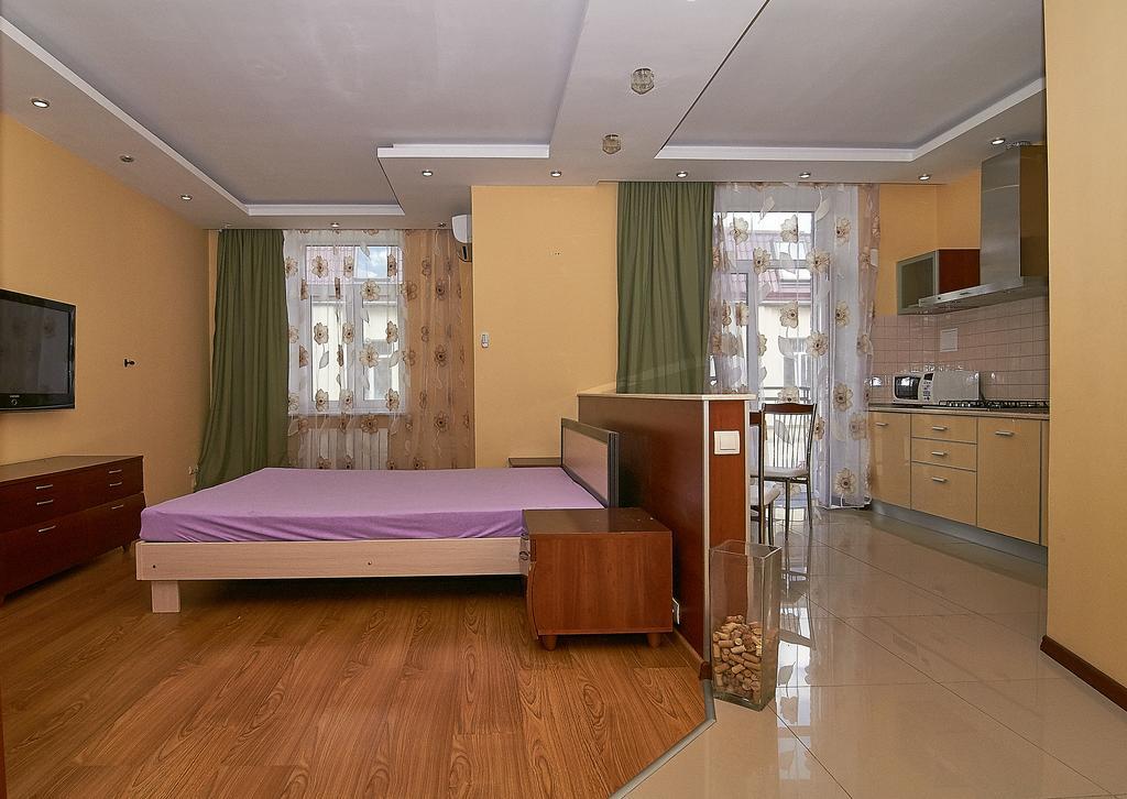 Inn Home Apartments in Kiev Center Buitenkant foto
