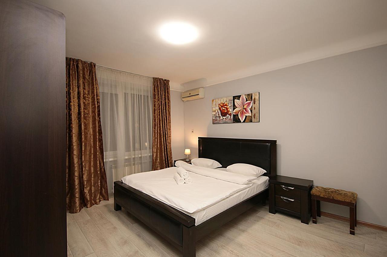 Inn Home Apartments in Kiev Center Buitenkant foto